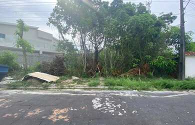 Imagem: O terreno à venda possui e está localizado em Ponta Negra