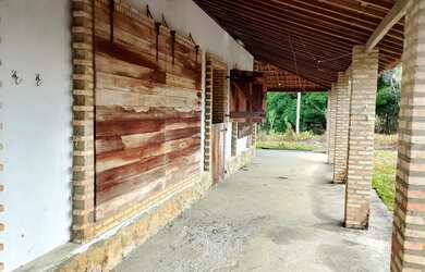 Imagem: A chácara possui 13m² de Área e está localizado em Santa