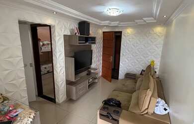 Imagem: O apartamento possui 2 Dormitórios, 1 Banheiro, 1 Vaga na garagem