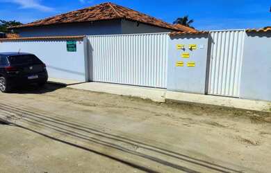 Imagem: A casa em condomínio possui 2 Dormitórios, 2 Banheiros, 1