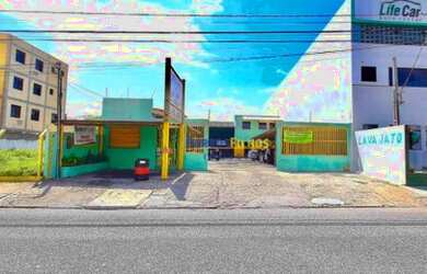 Imagem: O depósito possui 1 Vaga na garagem, 490m² de Área e está