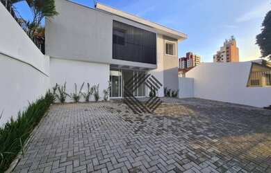 Imagem: O depósito possui 5 Vagas na garagem, 262m² de Área, Imóvel