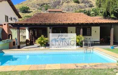 Imagem: A casa em condomínio possui 3 Dormitórios, 5 Banheiros, 3