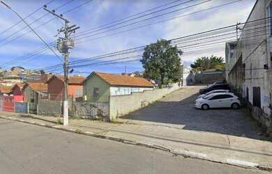 Imagem: O terreno possui 789m² de Área e está localizado em Vila