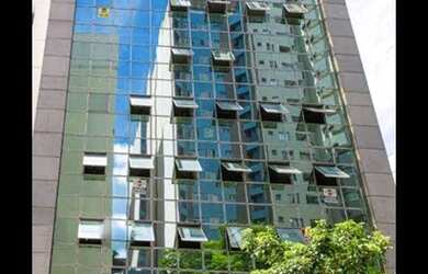 Imagem: O depósito possui 2 Vagas na garagem e 115m² de Área e está