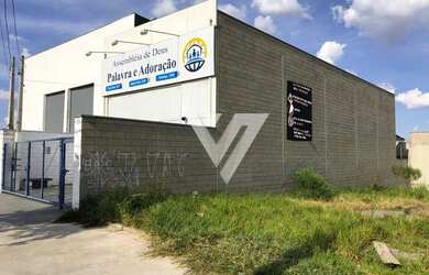 Imagem: O depósito possui 300m² de Área e está localizado em Wanel