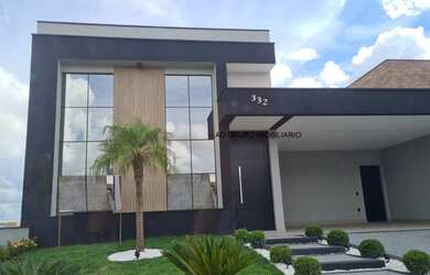 Imagem: A casa em condomínio possui 3 Dormitórios, 4 Banheiros, 4