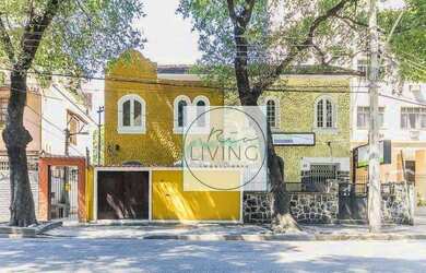 Imagem: A casa possui 3 Dormitórios, 2 Banheiros, 170m² de Área e