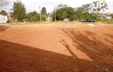 Imagem: O terreno possui 196m² de Área e está localizado em Laranjal