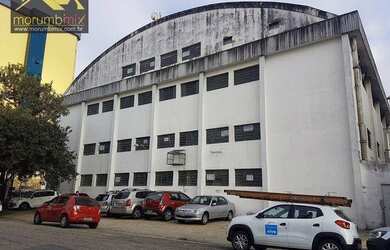 Imagem: O depósito possui 2.720m² de Área e está localizado em