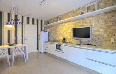 Imagem: O studio possui 1 Dormitório, 1 Banheiro, 42m² de Área e