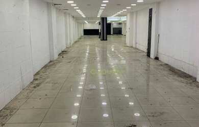 Imagem: O depósito possui 380m² de Área e está localizado em Centro