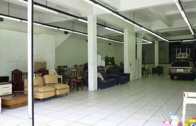 Imagem: O depósito possui 380m² de Área e está localizado em Centro