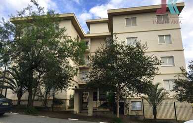 Imagem: O apartamento possui 3 Dormitórios, 1 Banheiro, 2 Vagas na