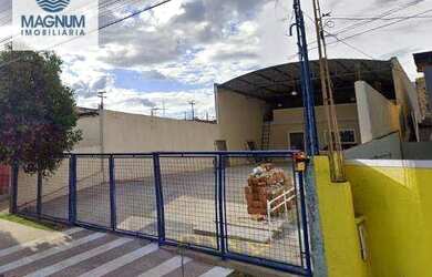 Imagem: O depósito possui 5 Vagas na garagem, 363m² de Área e está