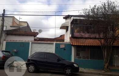 Imagem: A casa possui 2 Dormitórios, 1 Banheiro, 1 Vaga na garagem