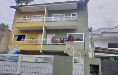 Imagem: A casa em condomínio possui 4 Dormitórios, 3 Banheiros, 1