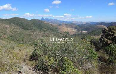 Imagem: O terreno possui 2507m² de Área e está localizado em Pedro