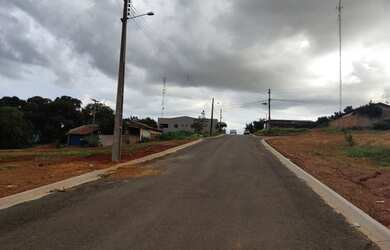 Imagem 2: Lote 372,12m² Asfalto e Agua Bairro Itapua