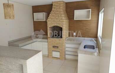 Imagem: A casa em condomínio possui 3 Dormitórios, 2 Banheiros, 2