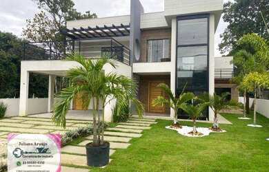 Imagem: A casa em condomínio possui 5 Dormitórios, 5 Banheiros, 3