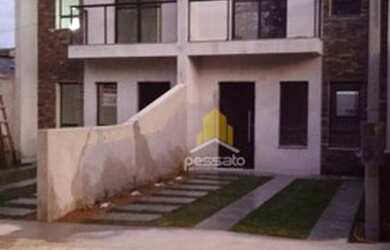 Imagem: A casa possui 3 Dormitórios, 1 Banheiro, 1 Vaga na garagem