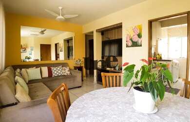 Imagem: O apartamento possui 3 Dormitórios, 2 Banheiros, 1 Vaga na