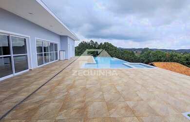 Imagem 6: Residencial - Centro. Piscinae750m² de Área