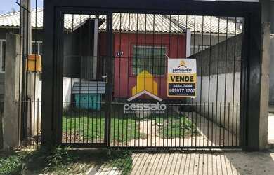 Imagem: A casa possui 2 Dormitórios, 1 Banheiro, 1 Vaga na garagem