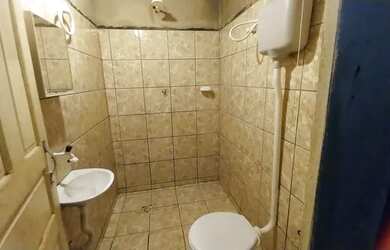 Imagem: A kitnet possui 2 Dormitórios, 1 Banheiro e está localizado