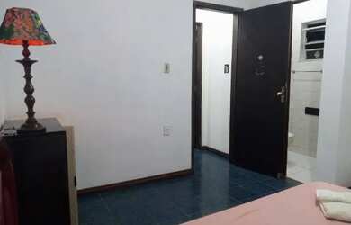 Imagem: A casa possui 2 Dormitórios, 3 Banheiros, 1 Vaga na garagem