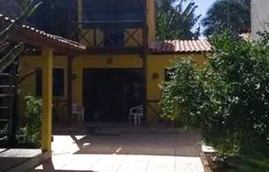 Imagem: A casa em condomínio possui 2 Dormitórios, 3 Banheiros, 5