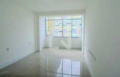 Imagem: O apartamento possui 1 Dormitório, 1 Banheiro e 35m² de Área