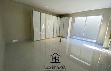 Imagem 2: 4 suítes, fino acabamento na Ponta Negra, aceita financiamento