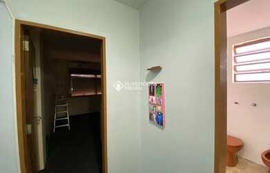 Imagem: O apartamento possui 4 Dormitórios, 2 Banheiros, 127m² de