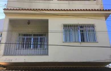 Imagem: A casa à venda possui 4 Dormitórios, 3 Banheiros, 1 Vaga na