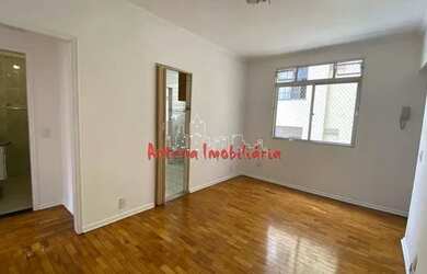 Imagem: O apartamento possui 2 Dormitórios, 1 Banheiro, 57m² de Área