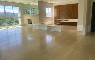 Imagem: O apartamento possui 4 Dormitórios, 5 Banheiros, 5 Vagas na