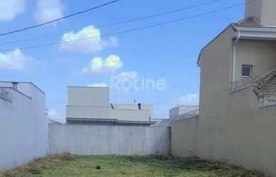 Imagem: O terreno possui 286m² de Área, Imóvel novo e está localizado