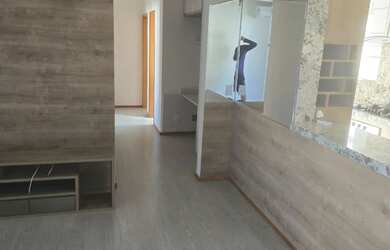 Imagem: O apartamento possui 3 Dormitórios, 2 Banheiros, 2 Vagas na