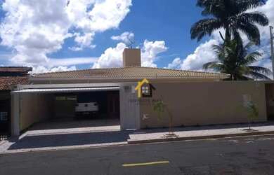 Imagem 1: Casa com 4 suítes, 300 m² - venda por R$ 1.450.000 ou aluguel por R$...