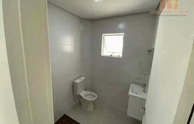 Imagem: A casa em condomínio possui 2 Dormitórios, 2 Banheiros, 2