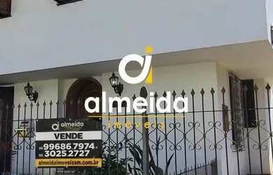 Imagem: A casa possui 4 Dormitórios, 4 Banheiros, 2 Vagas na garagem