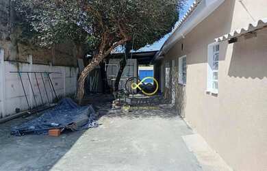 Imagem: O depósito possui 4 Vagas na garagem, 267m² de Área, Imóvel