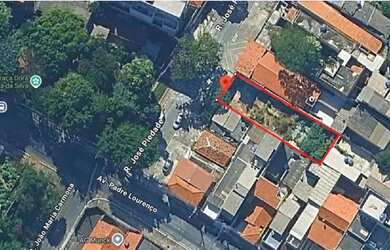 Imagem: O terreno possui 360m² de Área e está localizado em Vila