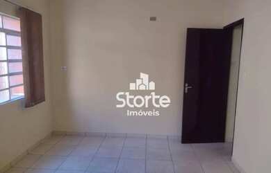 Imagem 15: CASA SOBRADO COM PONTO COMERCIAL EM ÓTIMA LOCALIZAÇÃO com 6/4 à venda,...