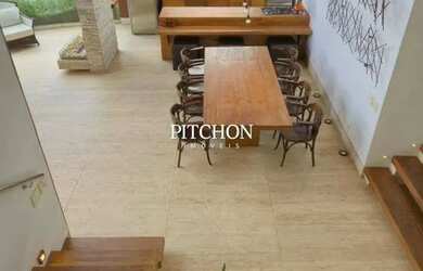 Imagem: A casa em condomínio possui 2 Dormitórios, 3 Banheiros, 3