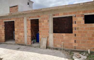 Imagem 6: Vendo uma casa em fase de terminar, falta o acabamento final * somente venda