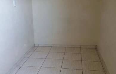 Imagem: A kitnet possui 1 Dormitório, 1 Banheiro, 1m² de Área e