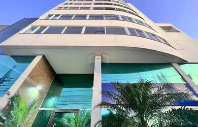 Imagem: O apartamento possui 2 Dormitórios, 3 Banheiros, 5 Vagas na